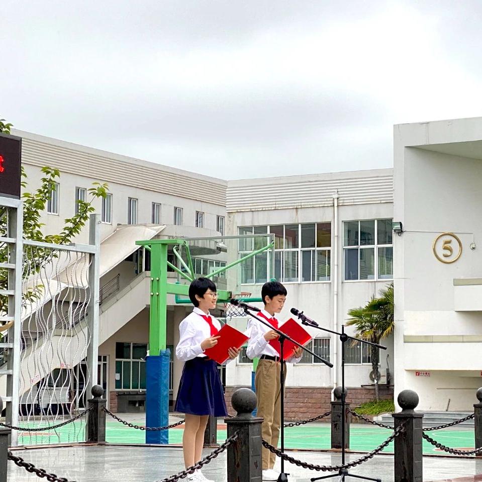 將設(shè)計(jì)思維引入基礎(chǔ)教育，木馬設(shè)計(jì)走進(jìn)長(zhǎng)征中學(xué)！