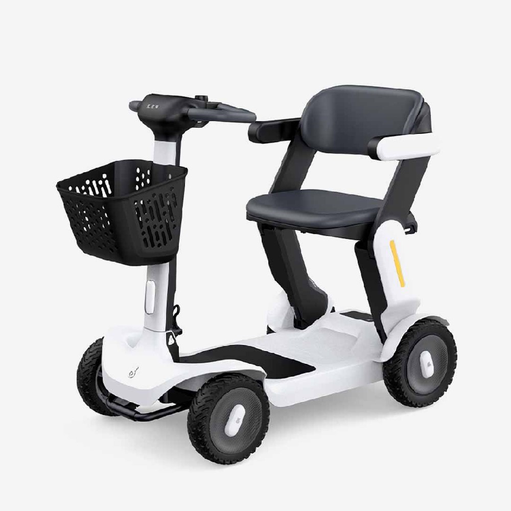 皮皮熊老年代步車